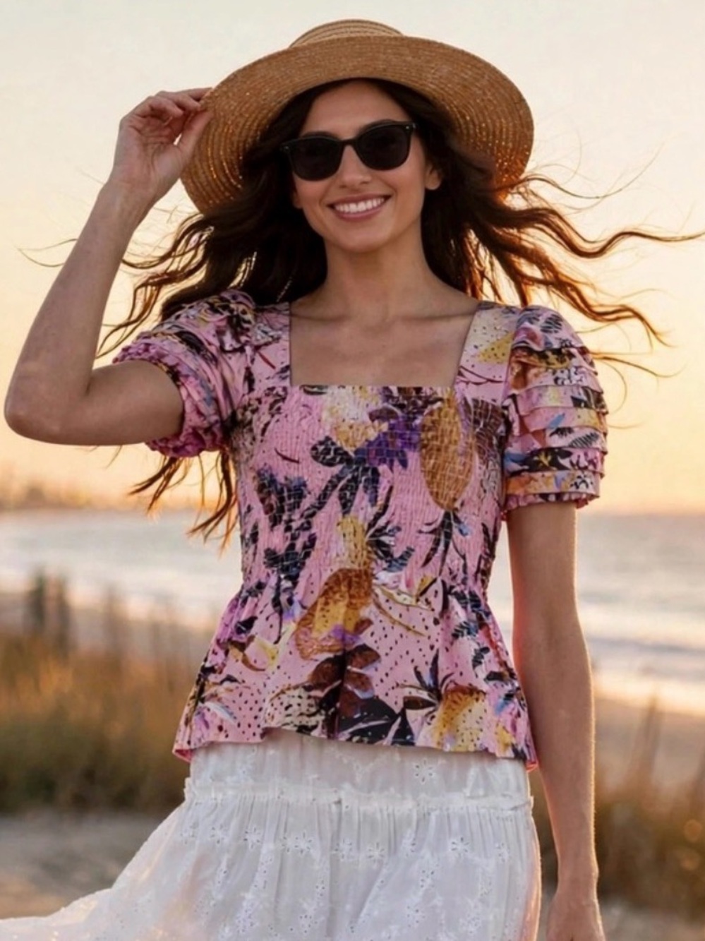 FARM Rio top blouse Pink Pineapple Smocked Peplum Eyelet Blouse, Sz S